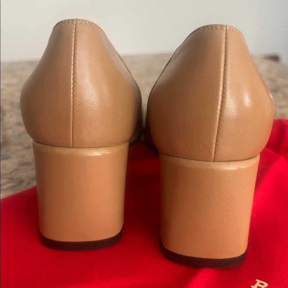 New Bally camel pumps - Picture 6 of 16
